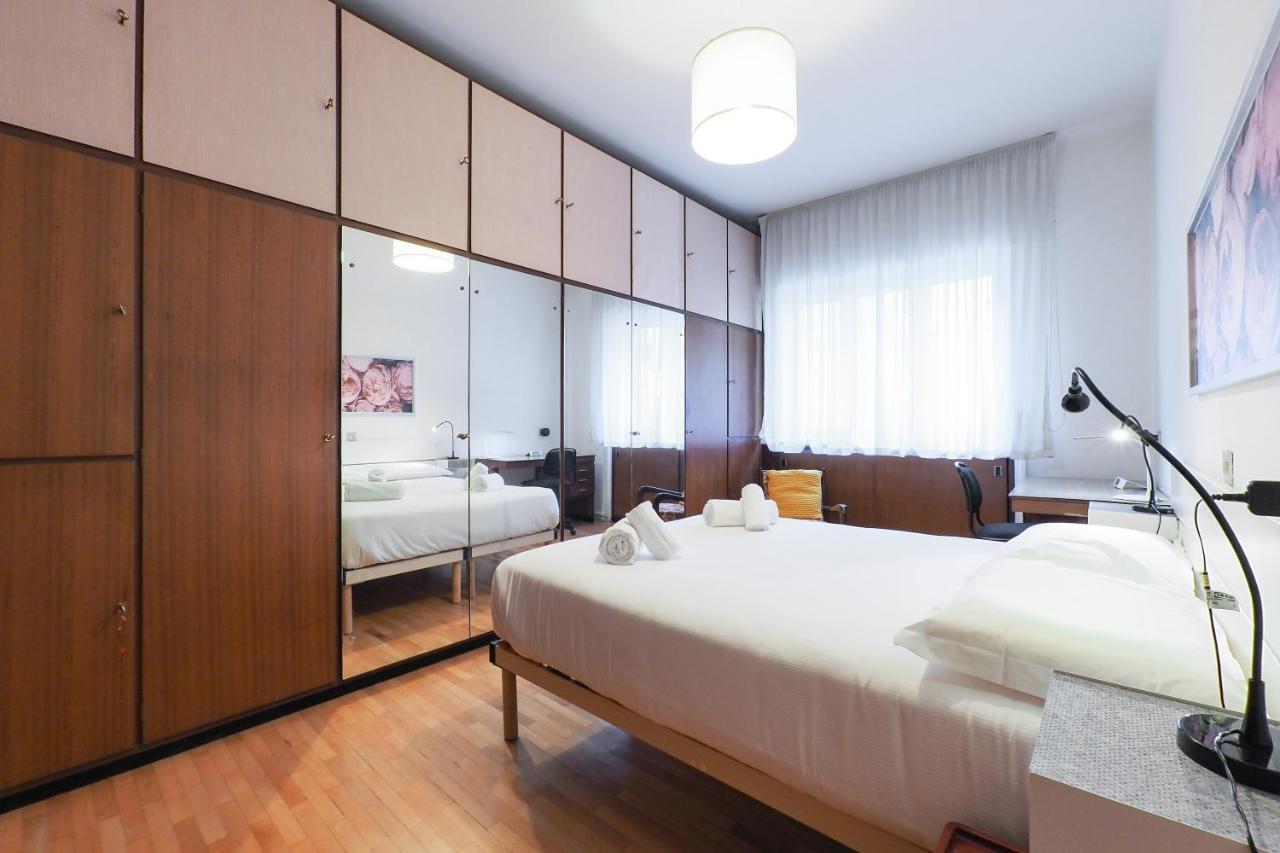 Primopiano - Tolmezzo Apartment Milan Bagian luar foto