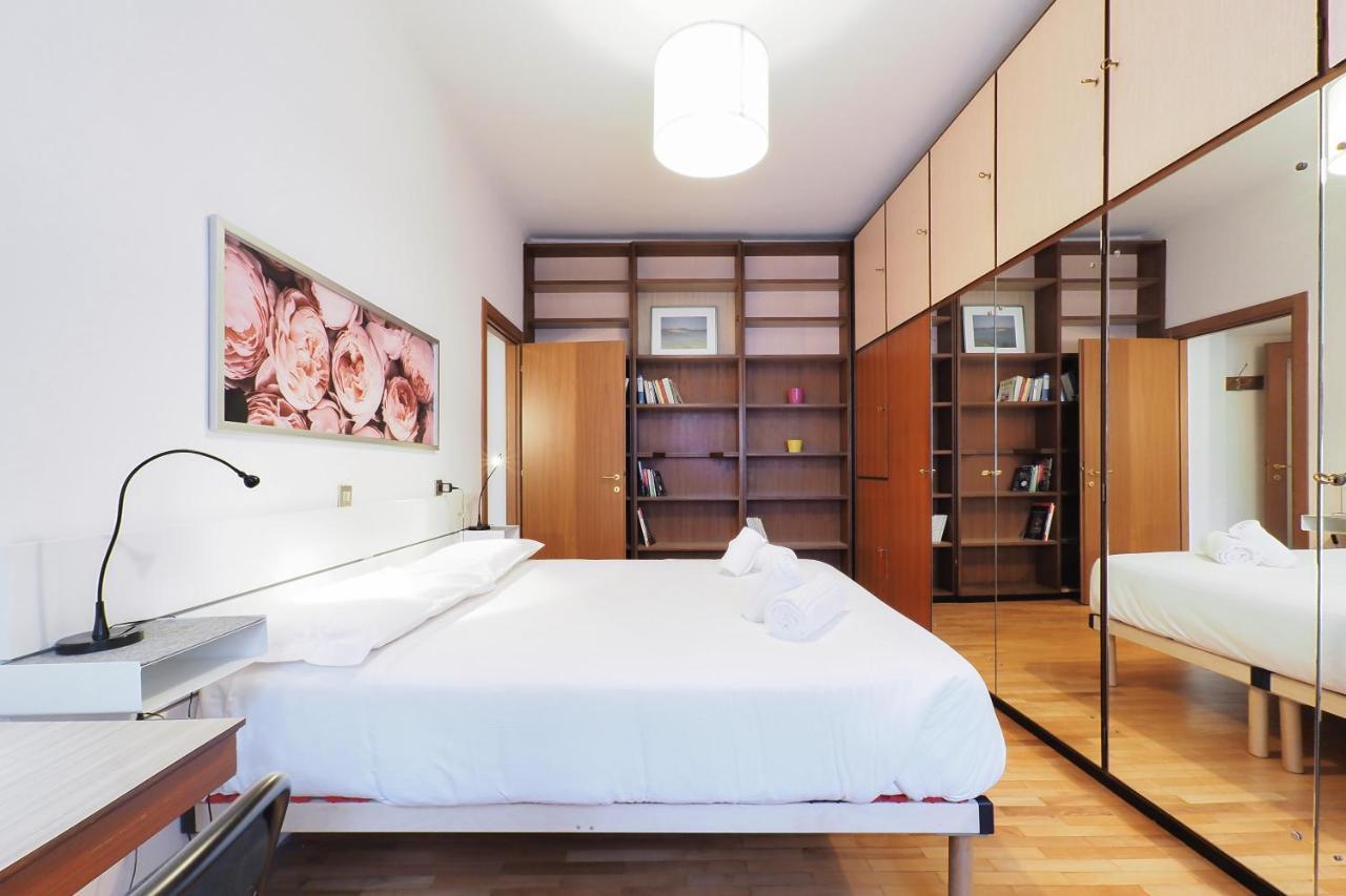 Primopiano - Tolmezzo Apartment Milan Bagian luar foto